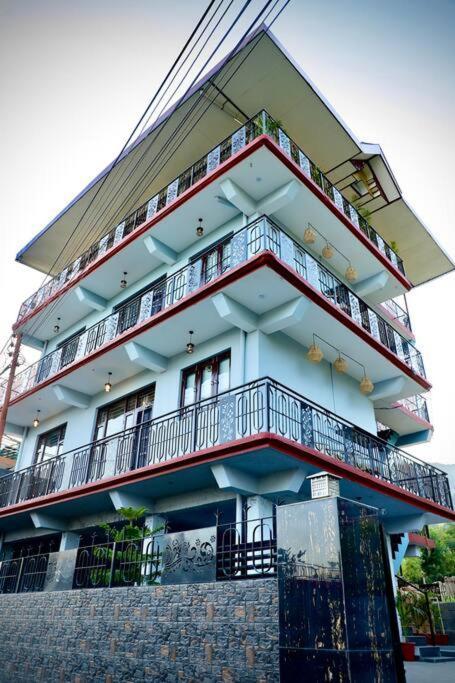 Summit House Dharamshala Villa Ngoại thất bức ảnh